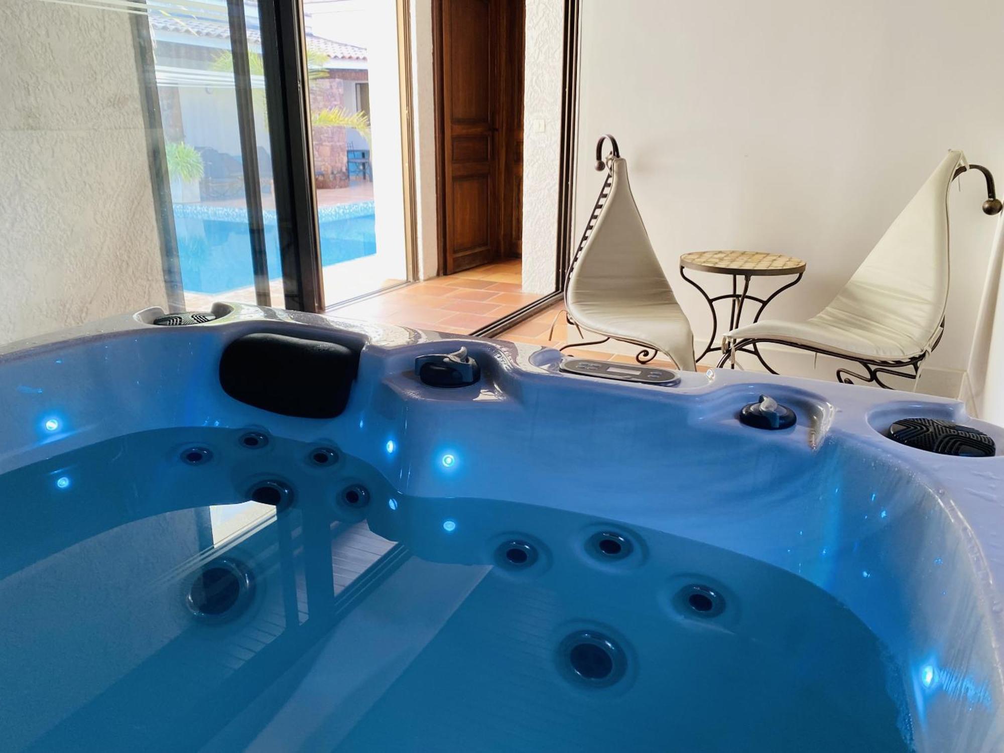 Le Patio Bleu Holiday home *