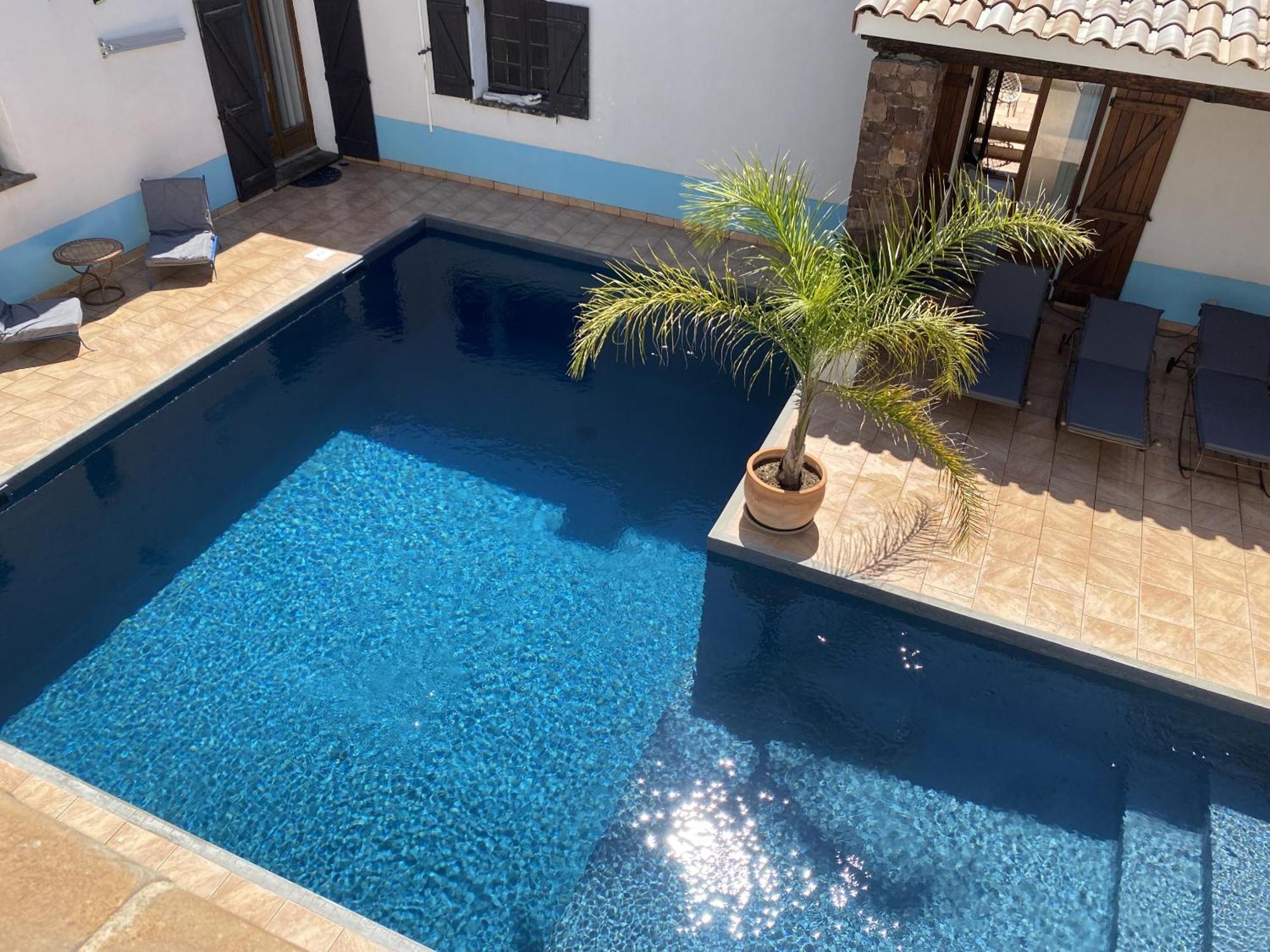 Le Patio Bleu *